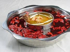 餐飲技術(shù)轉(zhuǎn)讓 火鍋、石鍋魚、牛雜火鍋的商業(yè)機(jī)遇與實(shí)施要點(diǎn)